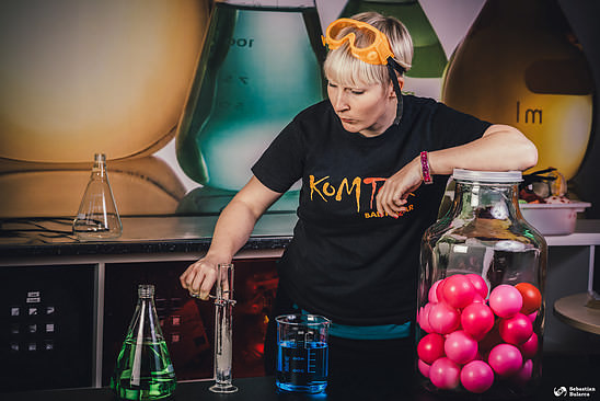 20151118-DSC_4367_7360 x 4912_PSEdit_2048x